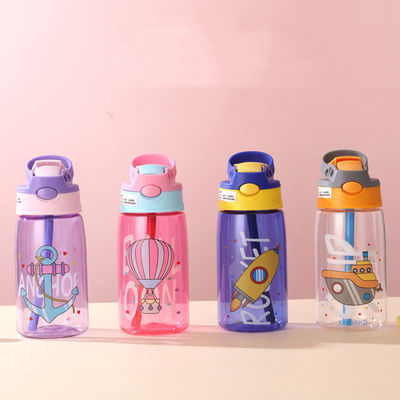 Torno a scuola Bambini Tazza di acqua Sippy Tazza portatile per bambini con paglia e maniglia