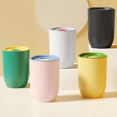 Viaggio Occasione 12oz AS Plastica Colorevole Viniera Con Chiusure Moderno Design Eco-friendly