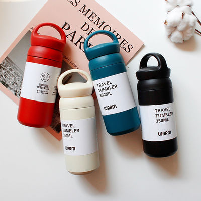 Stile di design minimalista 500ml Bottiglia a vuoto Tumbler Tazza da viaggio per le esigenze di produzione