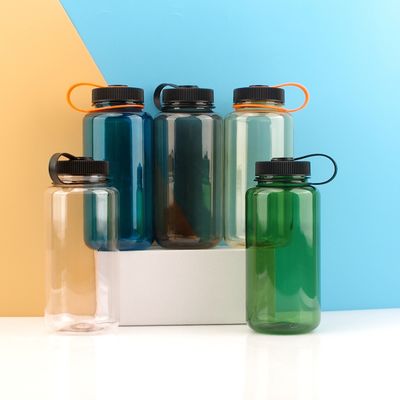 Coppa di plastica portatile da 32 oz per lo stile di design sportivo bottiglia di acqua da campeggio all'aperto
