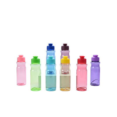 Coppa d'acqua in plastica di grande capacità 550ml personalizzata per sport all'aria aperta e studenti