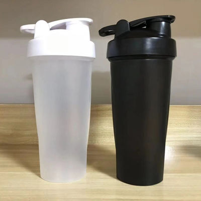 Fitness Sport Bottiglia d'acqua di plastica senza BPA 700ml Sport Shaker Bottle Custom Logo Gym