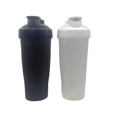 Fitness Sport Bottiglia d'acqua di plastica senza BPA 700ml Sport Shaker Bottle Custom Logo Gym