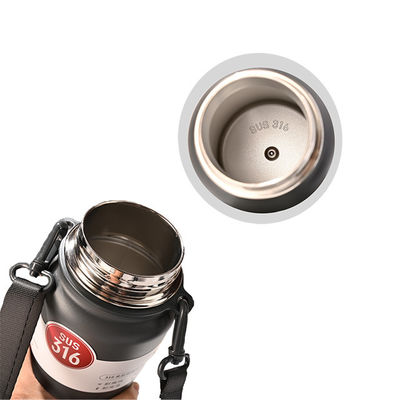 2023 Flasca isolante di moda portatile per bambini con logo personalizzato 1300ml
