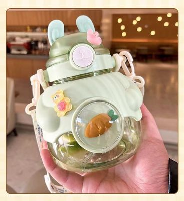 Opzioni di colore personalizzate Portable Cuddle Rabbit Bottiglia d'acqua Stili attraenti Bambini