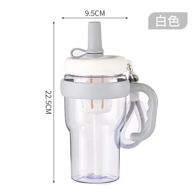 Bottiglia di plastica da 680 ml Bottiglia portatile di succo per viaggi all'aria aperta per adulti in campeggio