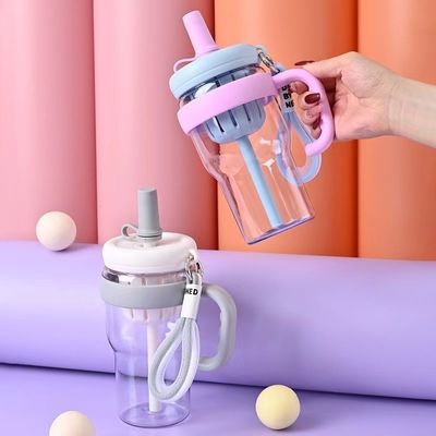 Bottiglia di plastica da 680 ml Bottiglia portatile di succo per viaggi all'aria aperta per adulti in campeggio