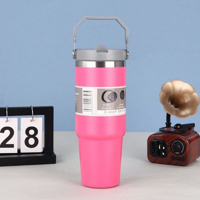 Moderno design 20oz di acciaio inossidabile a vuoto isolato Tumbler con maniglia coperchio logo personalizzato