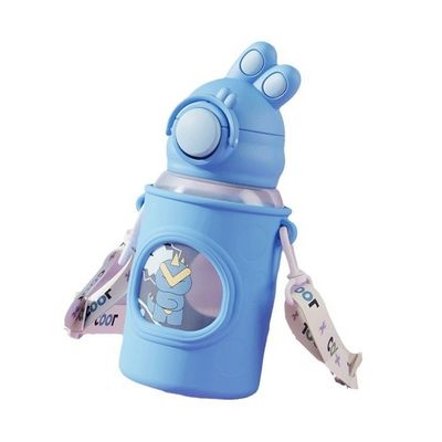 680 ml regalo personalizzato con un orecchio di coniglio storto bottiglia d'acqua con coperchio per bambini
