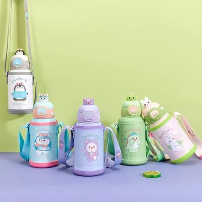 Acciaio inossidabile cartone animato doppio muro asciugamano bambini Isolata bottiglia d'acqua con coperchio di paglia