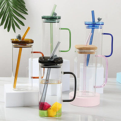 Morden Luxury Quadrato Forma Bambini Bicchiere Bevande Succo Tazza Latte Con Maniglia Di Colore Copertura Di Bambù Paglia Di Vetro