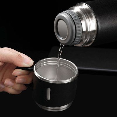 Set di bottiglia d'acqua isolante sotto vuoto con tazza di termo in acciaio inossidabile 304 per viaggi d'affari