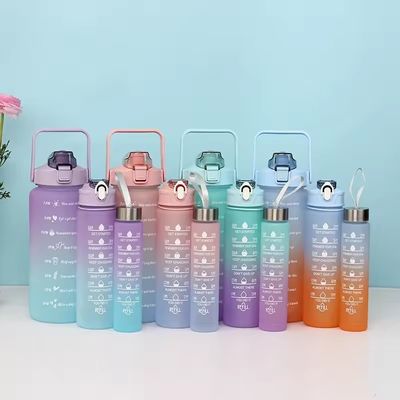 Logo personalizzato accettabile 3pcs grande capacità Sport Plastic Gradient Acqua bottiglia set