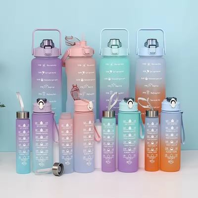 Logo personalizzato accettabile 3pcs grande capacità Sport Plastic Gradient Acqua bottiglia set