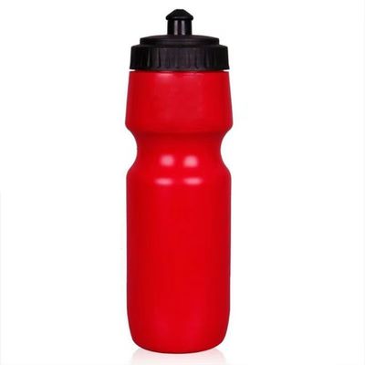 Logo personalizzato Accettabile 700ml PE Bottiglia di acqua sportiva in plastica con copertura antipolvere