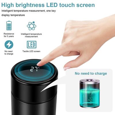 Bottiglia termo isolante a vuoto senza BPA con display di temperatura a LED e infusore di tè