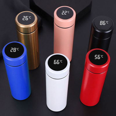 Normal Inteligente Digital Vaccum Mug Thermos Isolato 500ml Acciaio inossidabile Bottiglia d'acqua Colore Random