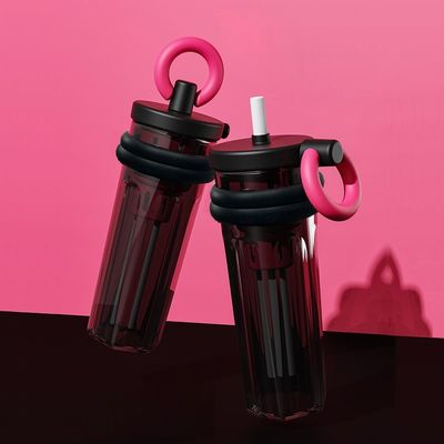 Coppa da viaggio con paglia 700 ml Isolamento termico portabile bottiglia trasparente