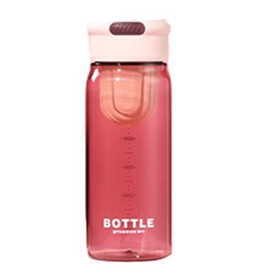 In magazzino e OEM accettato Logo personalizzato 650ml PP bottiglia di acqua di plastica con separatore di tè