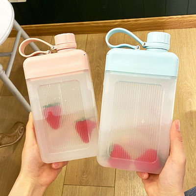450 ml senza BPA Portable Square PP Plastic Juice Sports Bottle With Cap Custom Pattern