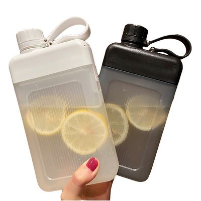 Bottiglia d'acqua quadrata portatile da 450 ml per viaggi all'aria aperta