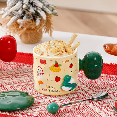Tazza di ceramica su misura con coperchio e cucchiaio di alta bellezza regalo di tazza di Natale 3D