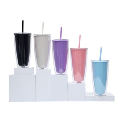 OEM Fashion Design Regali personalizzati Tazza fredda chiara PP Tazze di plastica fredda con coperchio e paglia