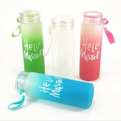 Sostenibile 500ml BPA Free Custom LOGO Gradient Frosted Glass Water Bottle Cup per studenti