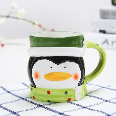 Tazza di ceramica natalizia personalizzata con disegno 3D di Babbo Natale in stile cartone animato e colore personalizzato