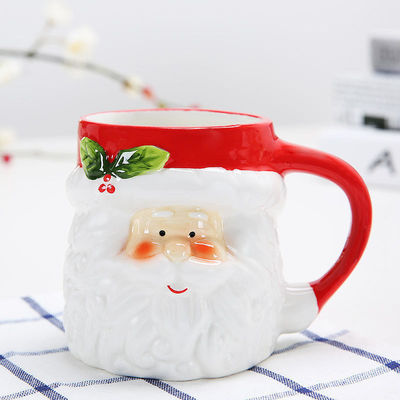 Tazza di ceramica natalizia personalizzata con disegno 3D di Babbo Natale in stile cartone animato e colore personalizzato