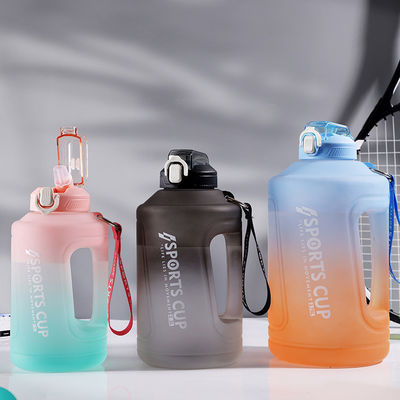 Bottiglia d'acqua sportiva per palestra senza BPA di grande capacità