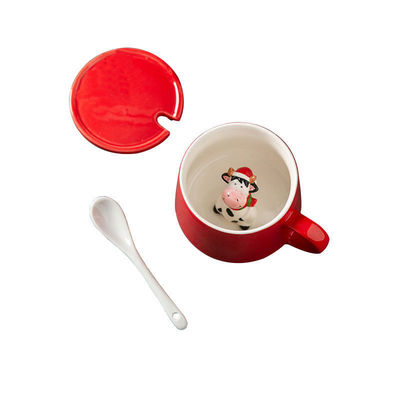 Tazza da caffè in ceramica da 350 ml con coperchio e maniglia in un design di festa minimalista