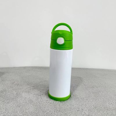 Bottiglia d'acqua in acciaio inossidabile da 12 oz. Ottima per attività all' esterno e all' interno.