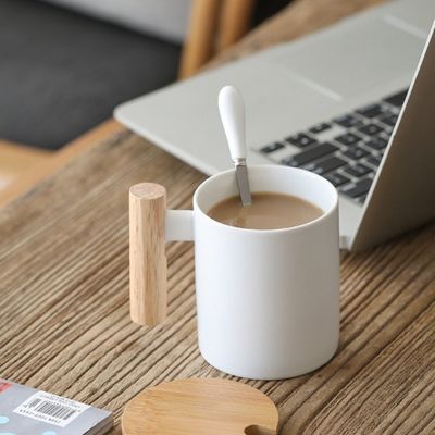 Tazze di viaggio in ceramica a disegno personalizzato da 11 oz con funzione isolante e colore personalizzato