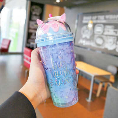 14OZ Moderna bottiglia d'acqua isolante a doppia parete di plastica Unicorn con coperchio e paglia