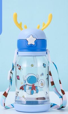 Logo personalizzato Acceptabile bottiglia d'acqua di plastica per le avventure all'aperto dei bambini