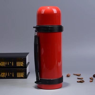 1800ml Straight Cup Portable Vacuum Stainless Steel Walking Kettle per sport all'aria aperta