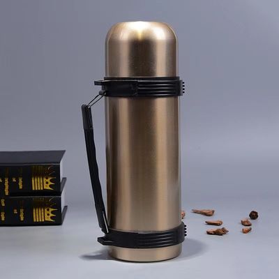 1800ml Straight Cup Portable Vacuum Stainless Steel Walking Kettle per sport all'aria aperta