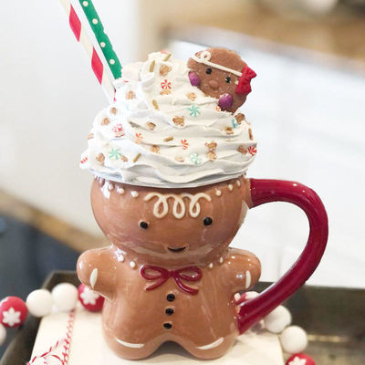 Giornata di Natale Festa Custom 300ml Funny Gingerbread Man Magic Cookie Holding Mug
