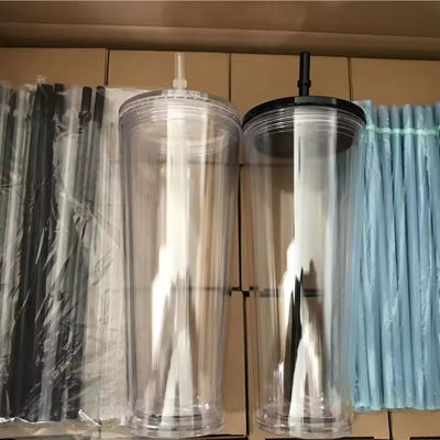 Coppa sportiva per studenti da 24 oz con coperchio e paglia Bottiglia di acqua di plastica a doppia parete