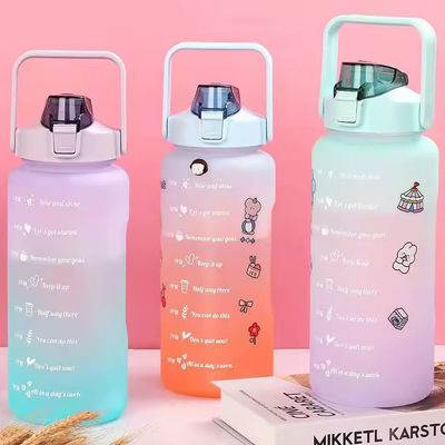 Bottiglia di plastica da shaker da 2 litri con tappo a molla per sport all' aperto e amanti unisex