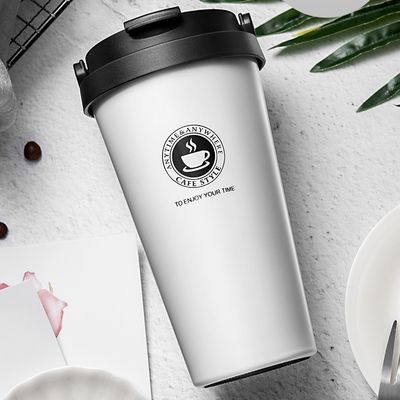 Logo personalizzato accettabile 304 Acciaio inossidabile Bottiglia d'acqua Tazza di caffè a vuoto isolato