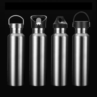 Tazza d'acqua a vuoto inossidabile 750 ml Bottiglia sportiva isolante a doppia parete in metallo con coperchio
