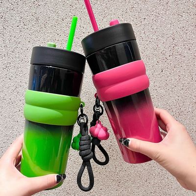 Eco-friendly 710ml Acciaio inossidabile Viaggio Tazza da caffè aspirapolvere Isolato e riutilizzabile