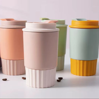 Tazza di caffè riutilizzabile in acciaio inossidabile isolato per viaggi e spostamenti comodi