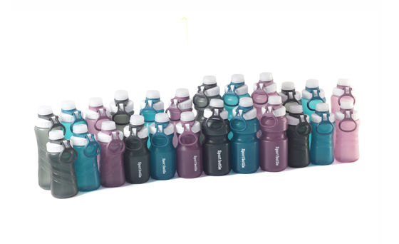 Creativa personalizzata 500ml 600ml 750ml Bottiglia d'acqua di plastica per campeggio Viaggi Fitness