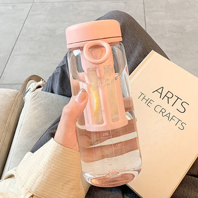 Materiale PE Bottiglia d'acqua per bambini con logo personalizzato graduato Acceptabile impermeabile