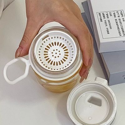 Bottiglia d'acqua da filtro rimovibile di grande capacità per escursioni e attività all'aperto