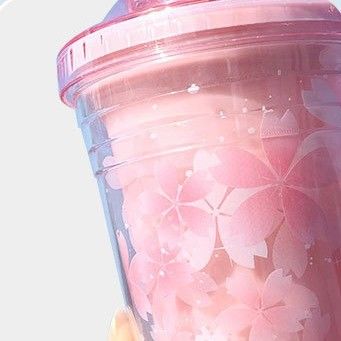 Isolamento termico Bottiglia d'acqua Cherry Blossom 480ml Logo personalizzato Tazza di plastica Tumbler