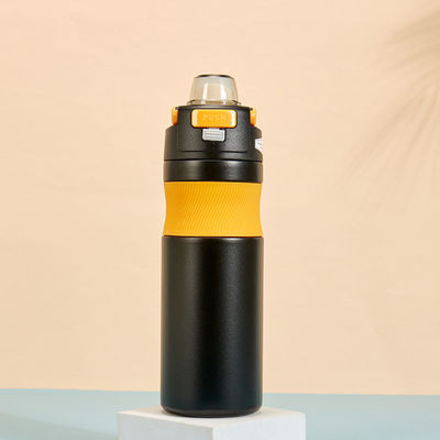 La bottiglia d'acqua in acciaio inossidabile 16 oz perfetta per tutte le attività all' aperto.